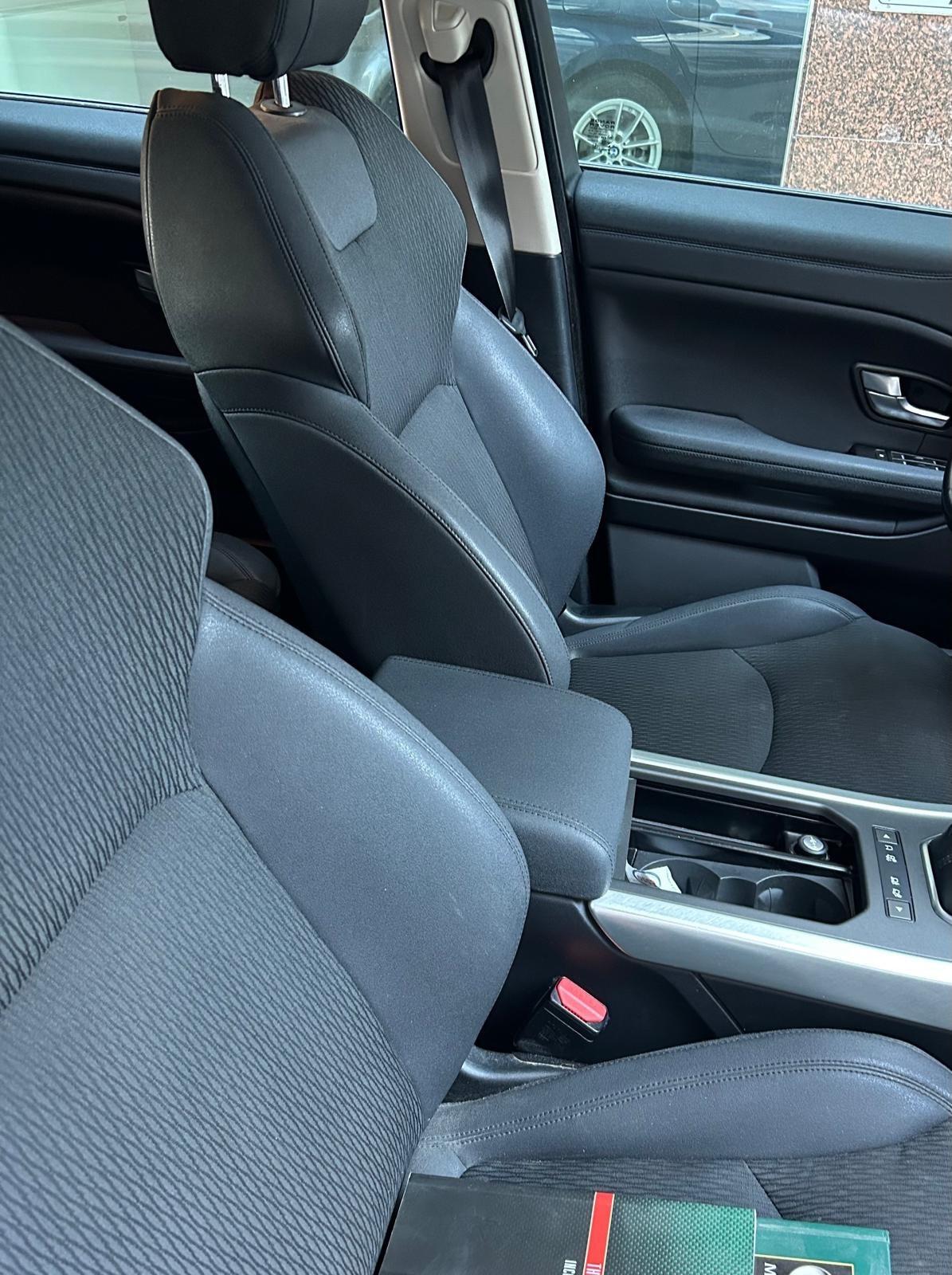 Range Rover Evoque 2.0 TD4 150 cv 4x4 Gancio traino ,Manuale