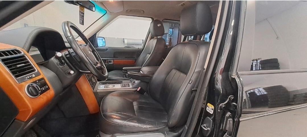 Land Rover Range Rover Range Rover 4.4 TDV8 Autobiography