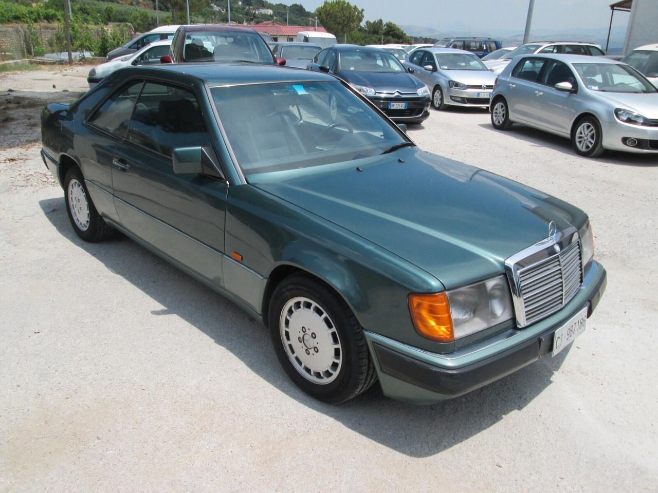 Mercedes-benz 300 CE-24 cat Coupé