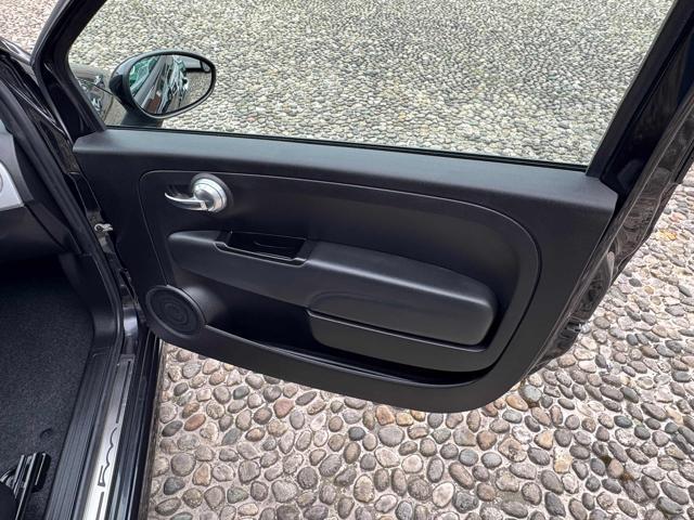 FIAT 500 1.0 Hybrid Sport Connect