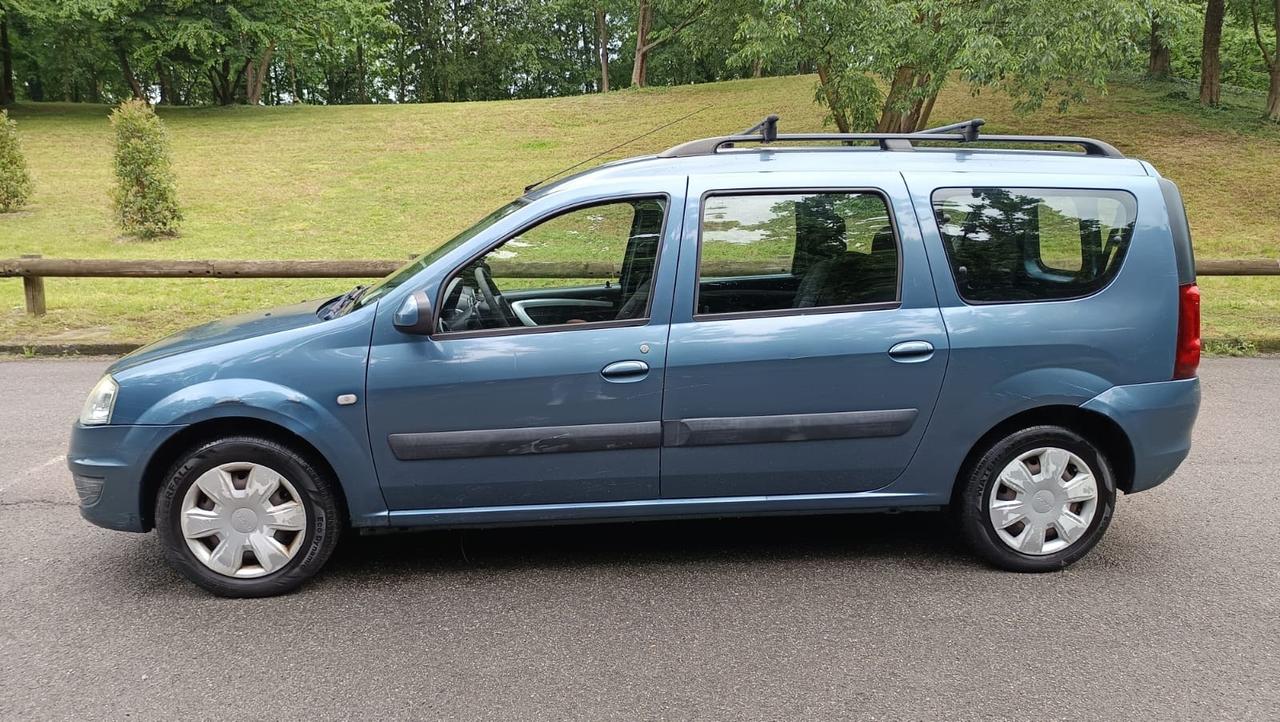 Dacia Logan MCV 1.6 90CV 7 posti Lauréate