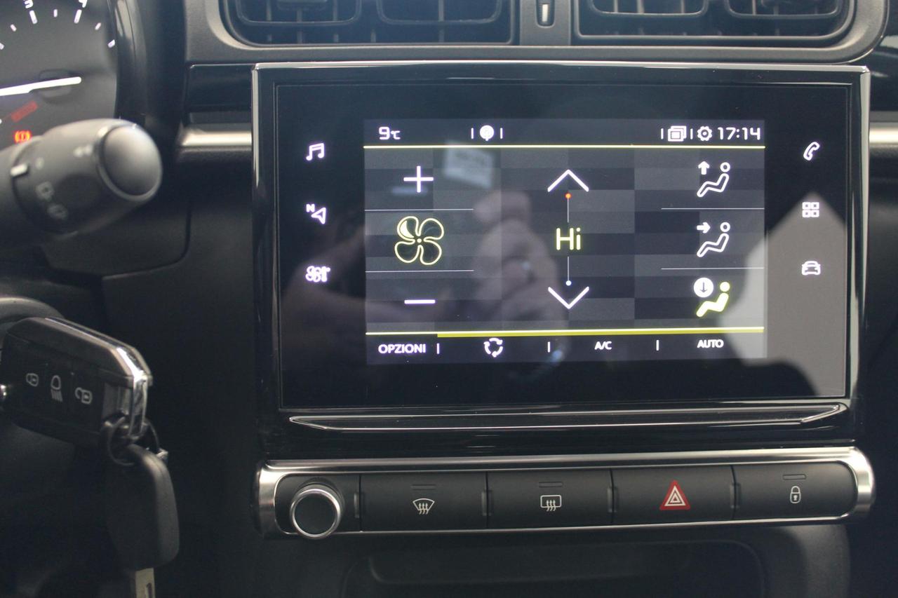 Citroen C3 1.2 puretech Shine Pack NAVI 83 Cv.