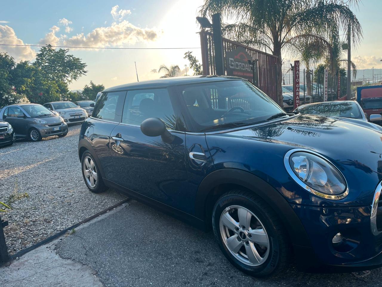 Mini 1.5 One D Business XL