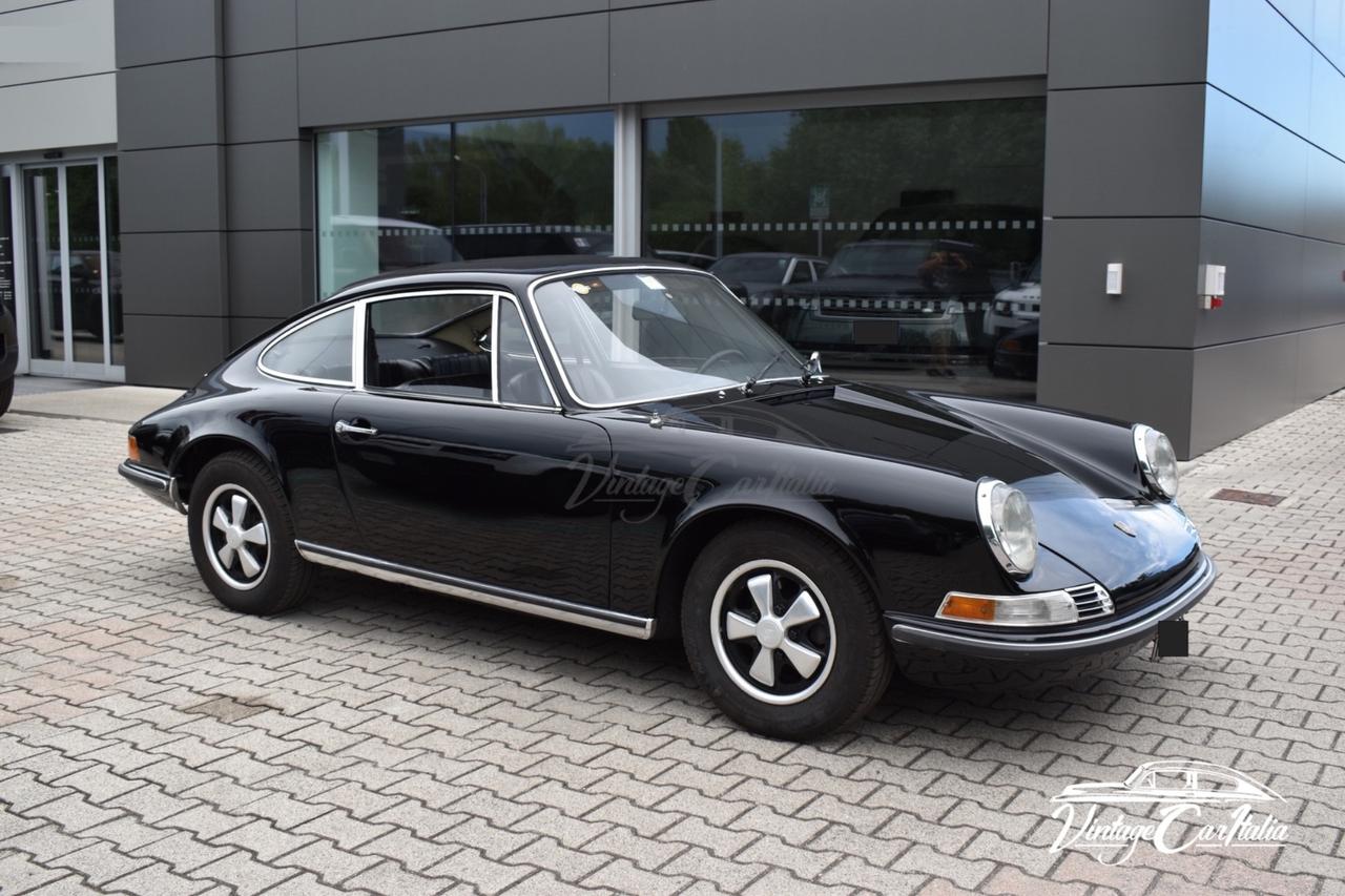 Porsche 911 2.2T
