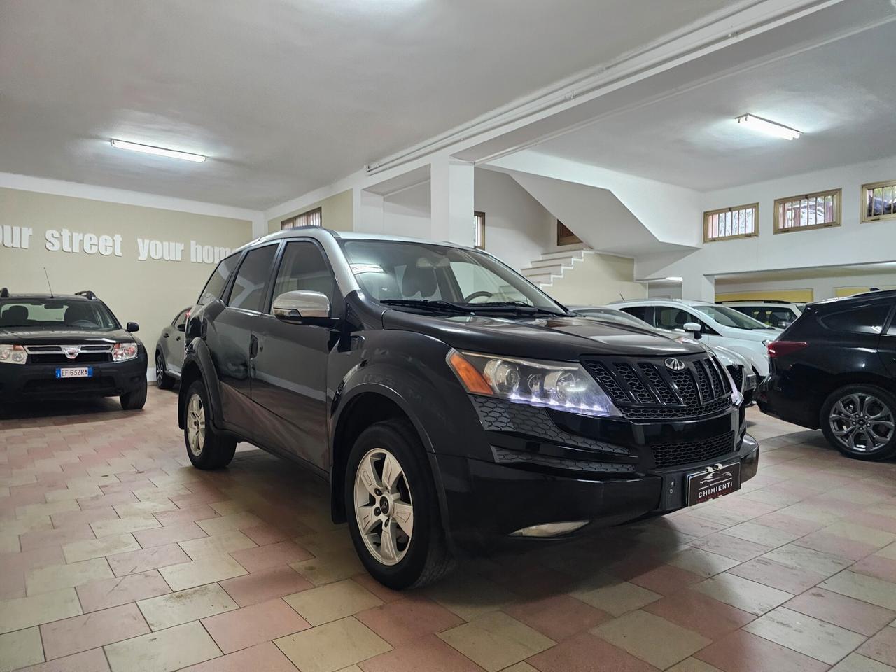 Mahindra XUV500 2.2 16V AWD W8