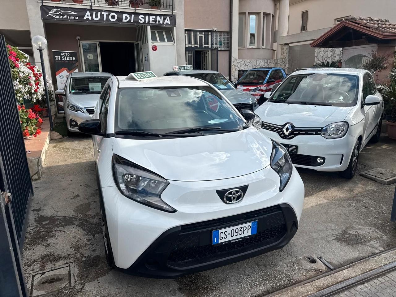 Toyota Aygo X 1.0 VVT-i 72 CV 5 porte Trend