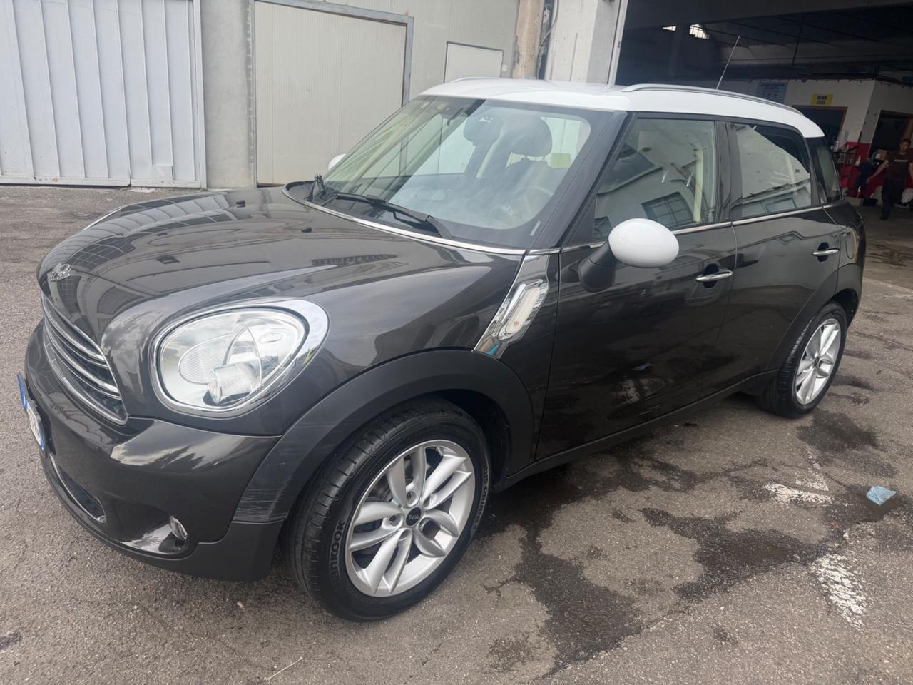 Mini Cooper Countryman 2.0 D Automatica