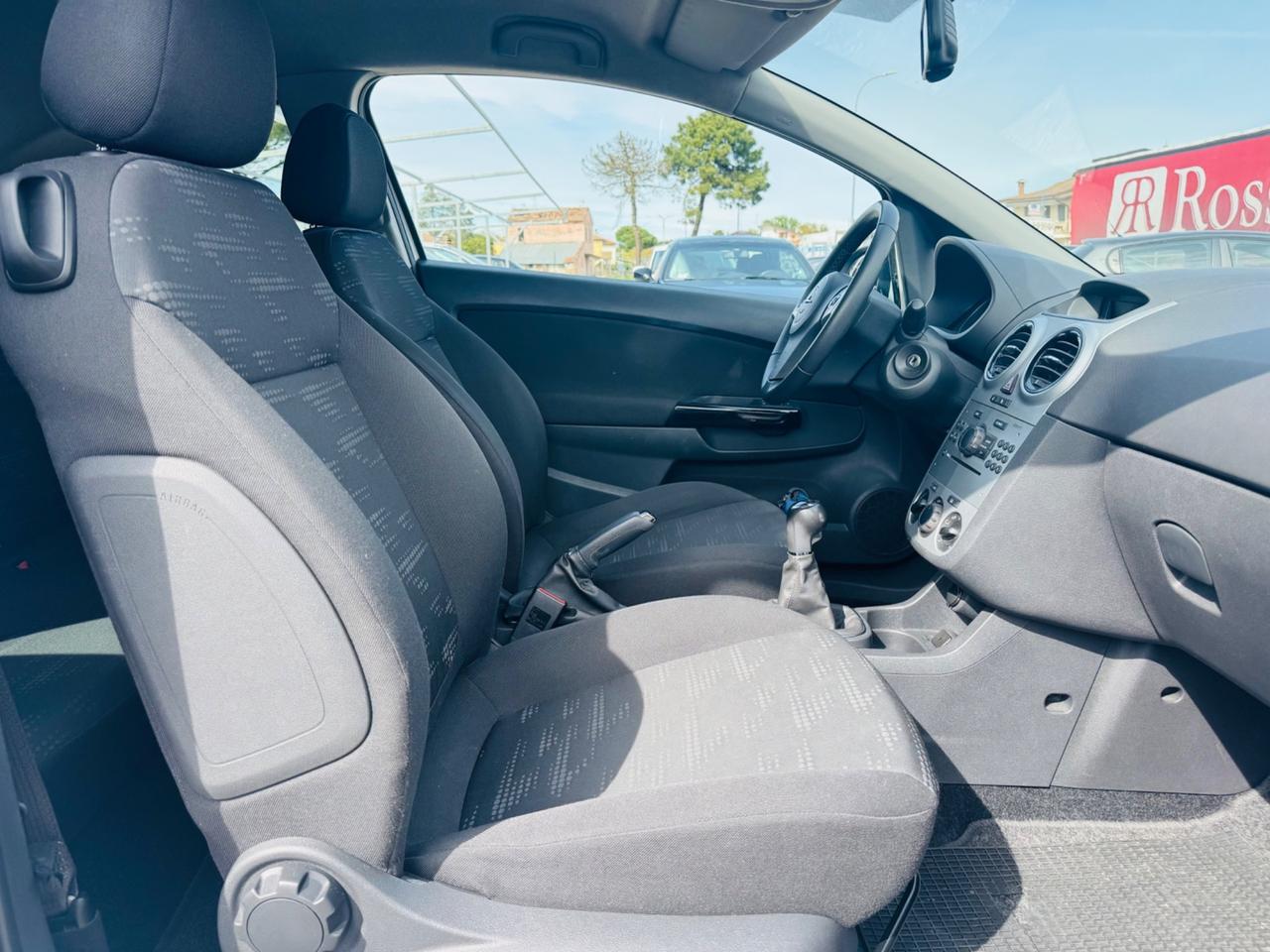 Opel Corsa 1.2 85CV 3 porte GPL-TECH