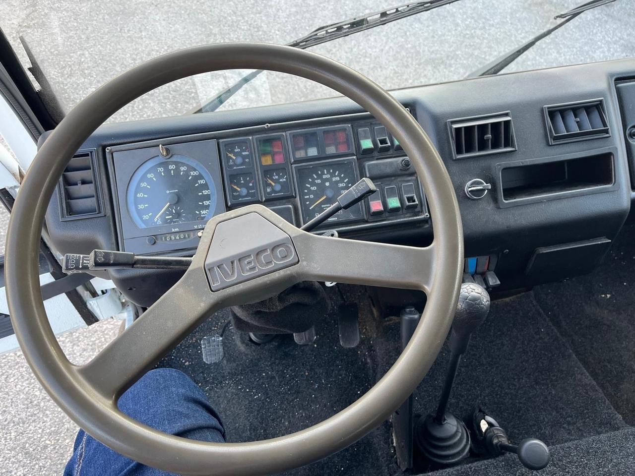 Bucher schorling B.80-2.8 tdi-ribalt/tril-1999