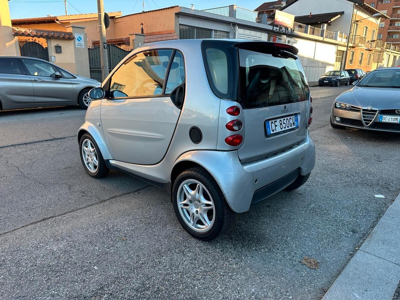 Smart ForTwo 700 coupé grandstyle (45 kW)