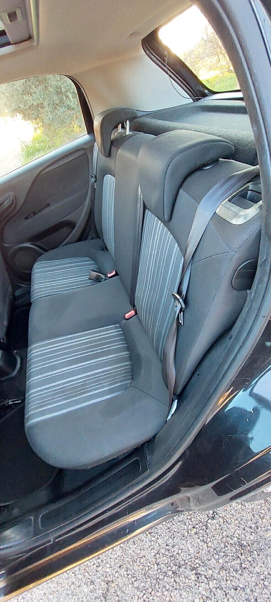 PUNTO EVO 150"ANNIVERSARIO 1,4 GPL DI SERIE DOPPIO TETTO APRIBILE LEGA IMPECCABILE