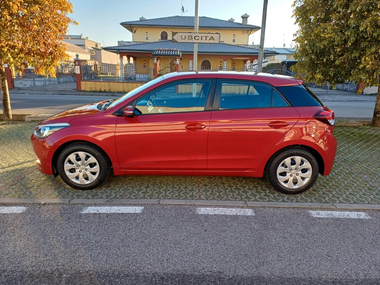 Hyundai i20 1.2 84 cv 5 porte Comfort
