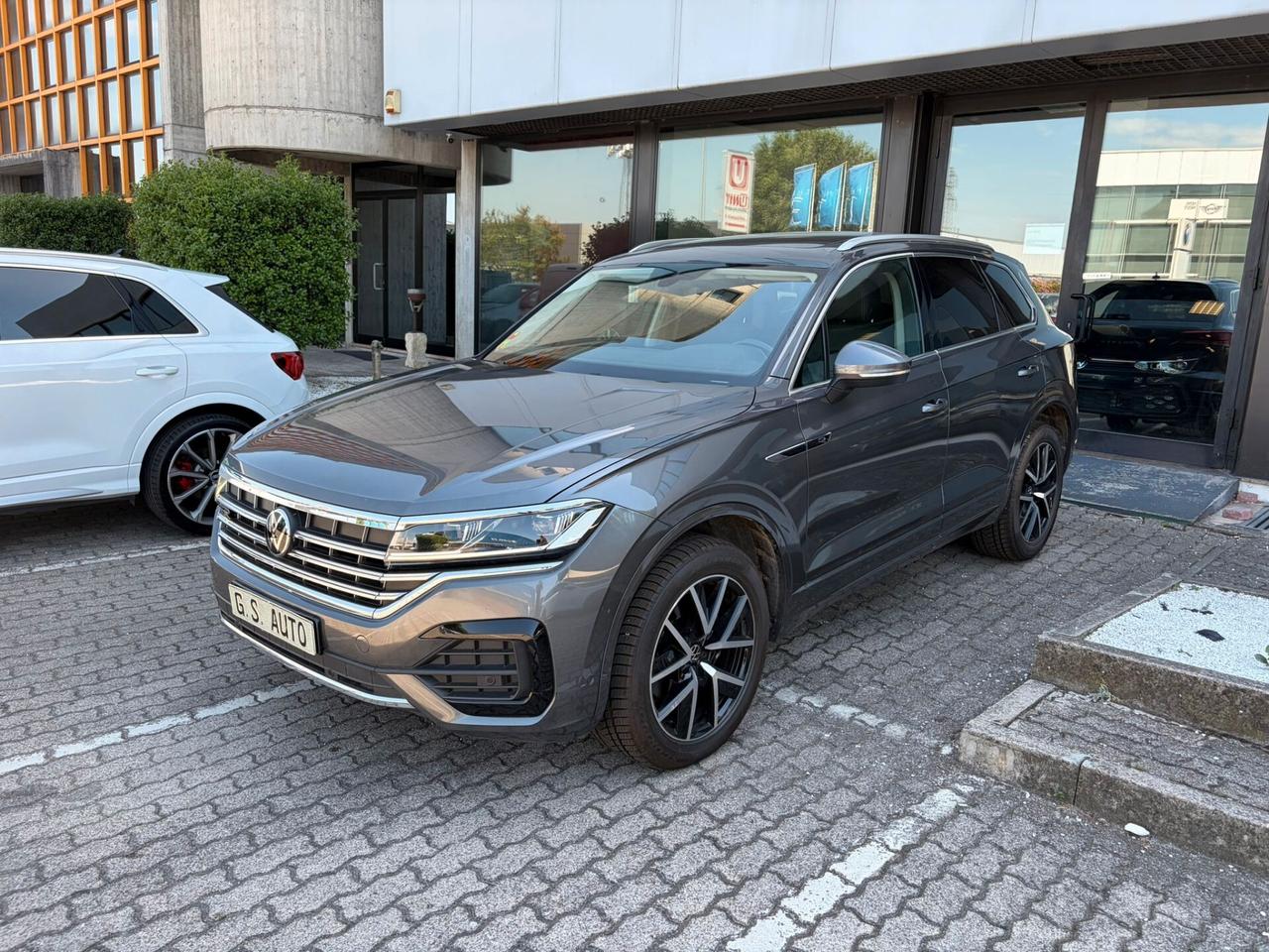 Volkswagen Touareg 3.0 V6 tdi R-Line 231cv EGR GUASTO