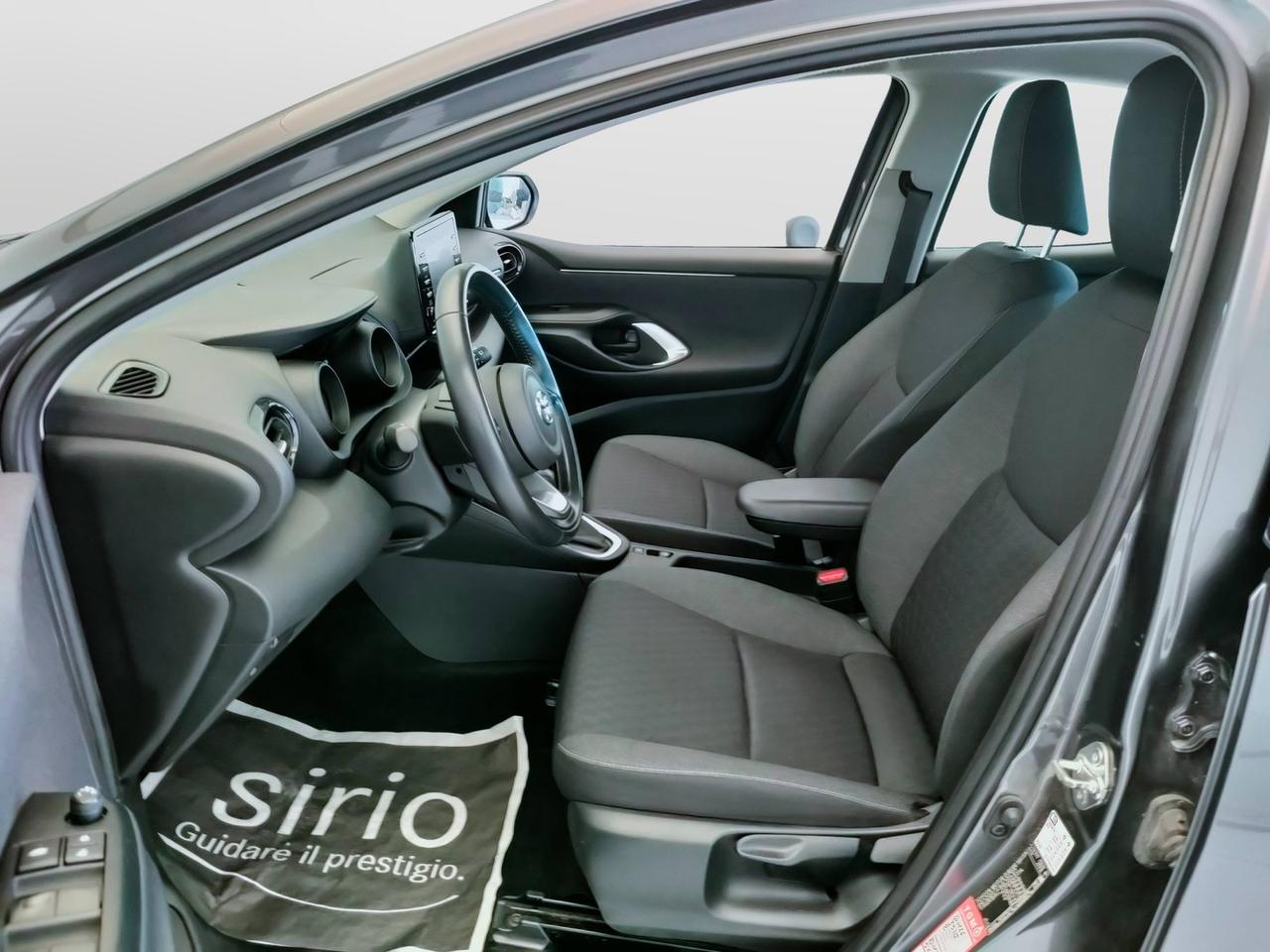 TOYOTA Yaris IV 2020 - Yaris 1.5h Trend