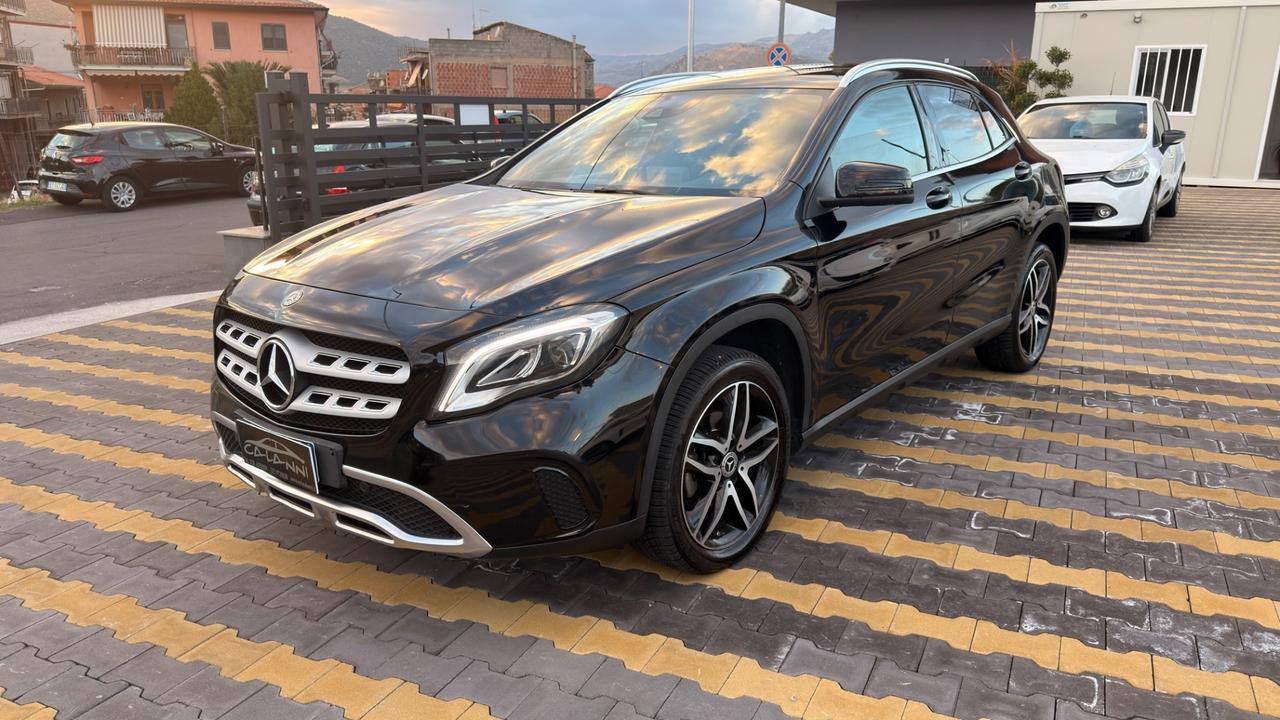 Mercedes-benz A 200 d Automatic 4Matic Sport