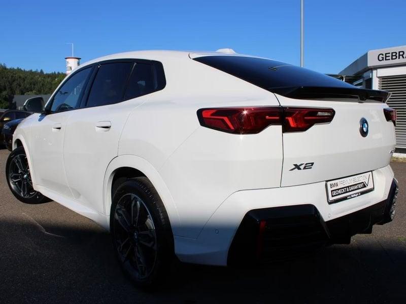 BMW X2 sDrive 20d M Sport Harman Kardon Pelle 19" Camera