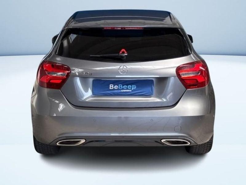 Mercedes-Benz Classe A A 180 D SPORT MY16