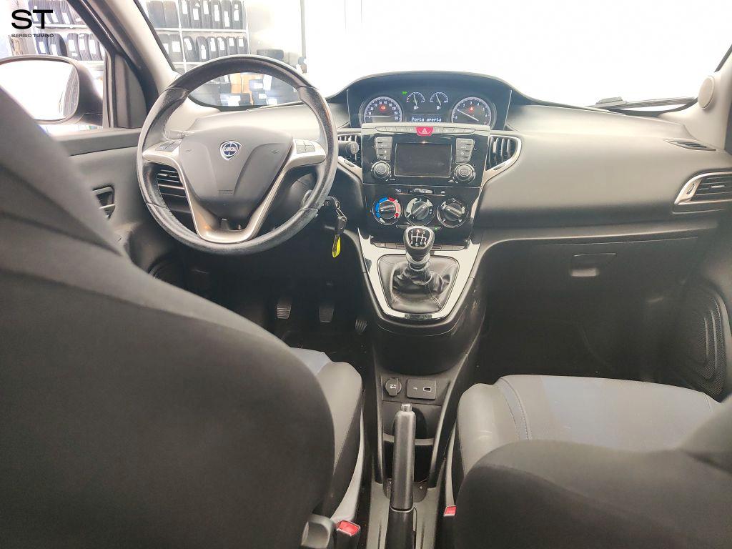 LANCIA Ypsilon 3ª serie - Ypsilon 1.0 FireFly 5 porte S&S Hybrid Ec