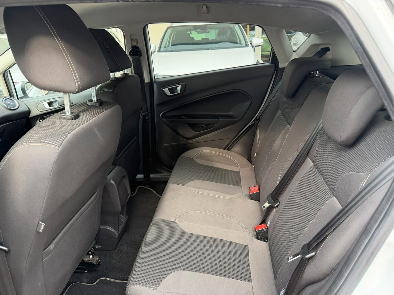 Ford Fiesta 1.4 5p. Bz.- GPL Titanium