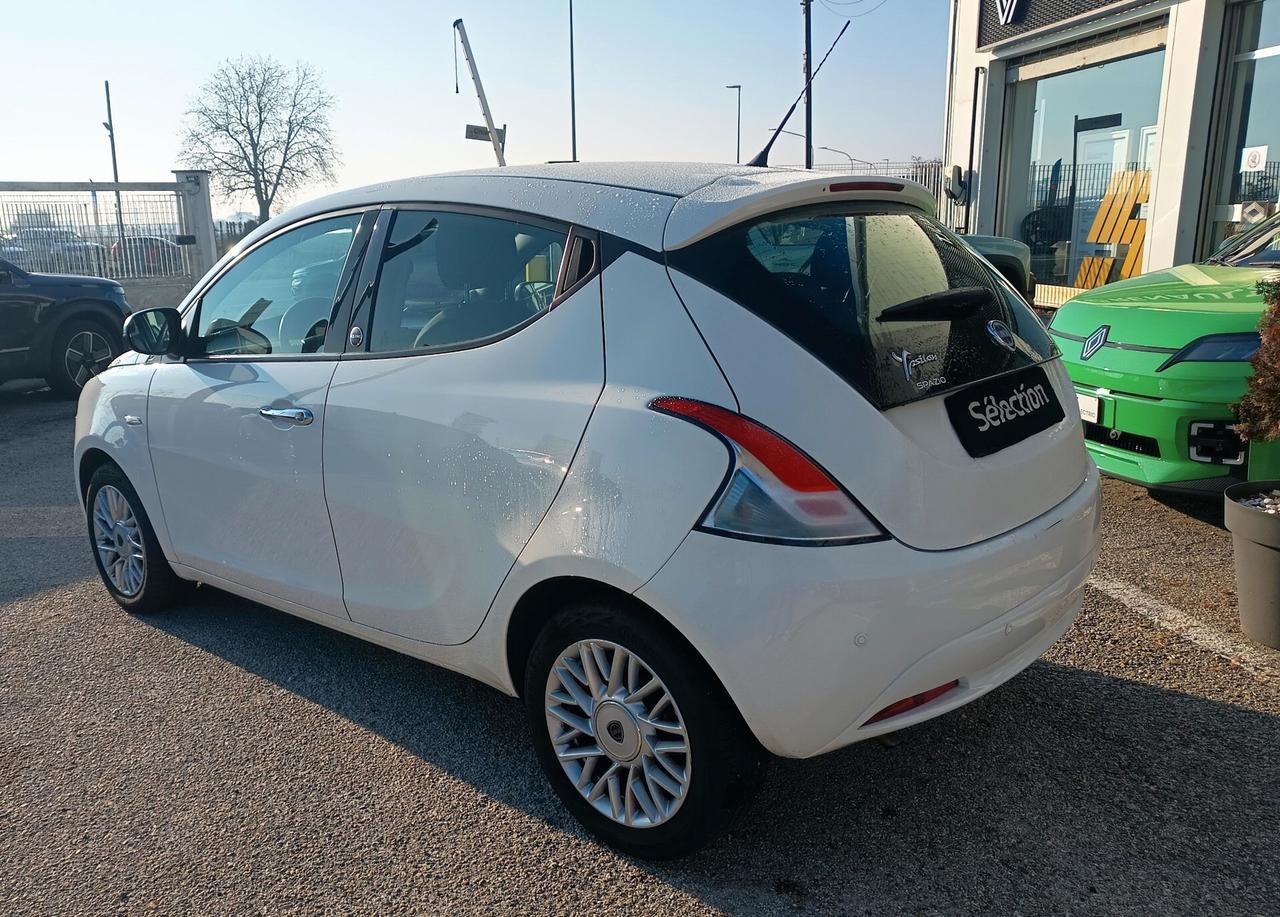 Lancia Ypsilon 1.2 69 CV 5 porte GPL Ecochic Gold