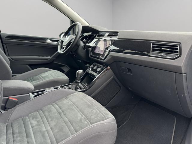 VOLKSWAGEN Touran 2.0 TDI 150 CV SCR DSG Executive BlueMotion Tech.