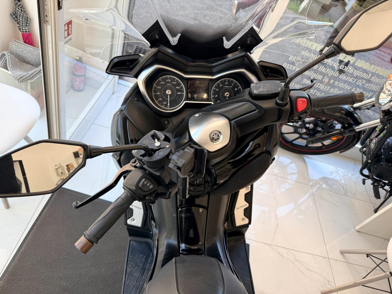 Yamaha X-Max 400 Iron Max Tagliandi Ufficiali