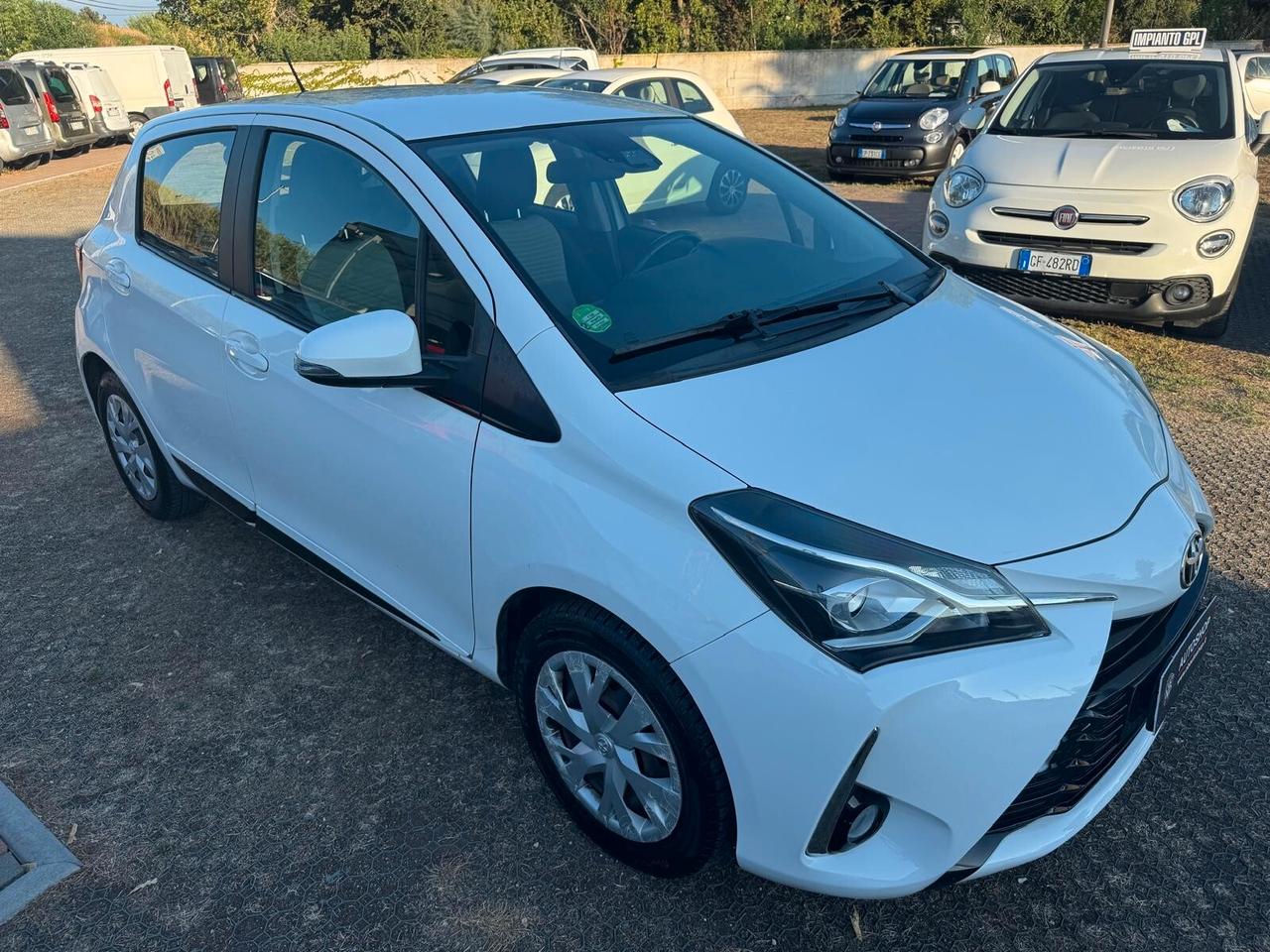 TOYOTA - Yaris - 1.0 5p. Active - UNIPRO.- NEOPATENTATI - FINANZIABILE - PERMUTE
