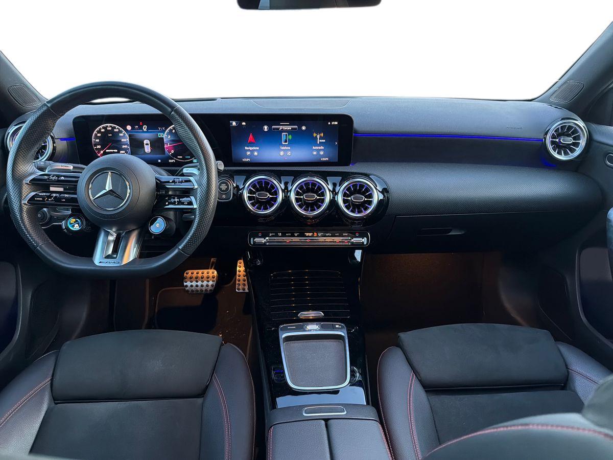 Mercedes-Benz A AMG 35 AMG Line Premium Plus 4matic