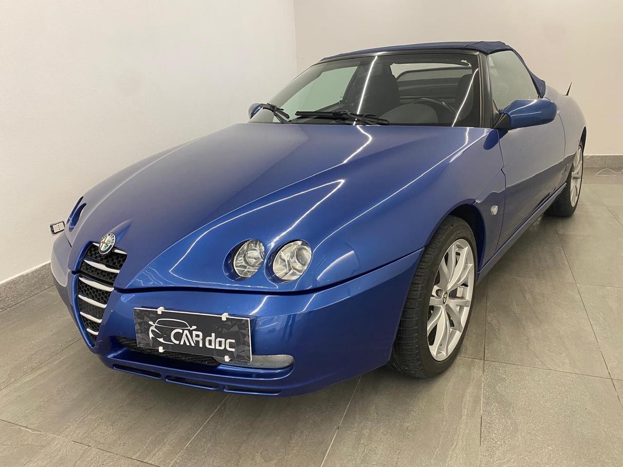 Alfa Romeo GTV Blu Reims