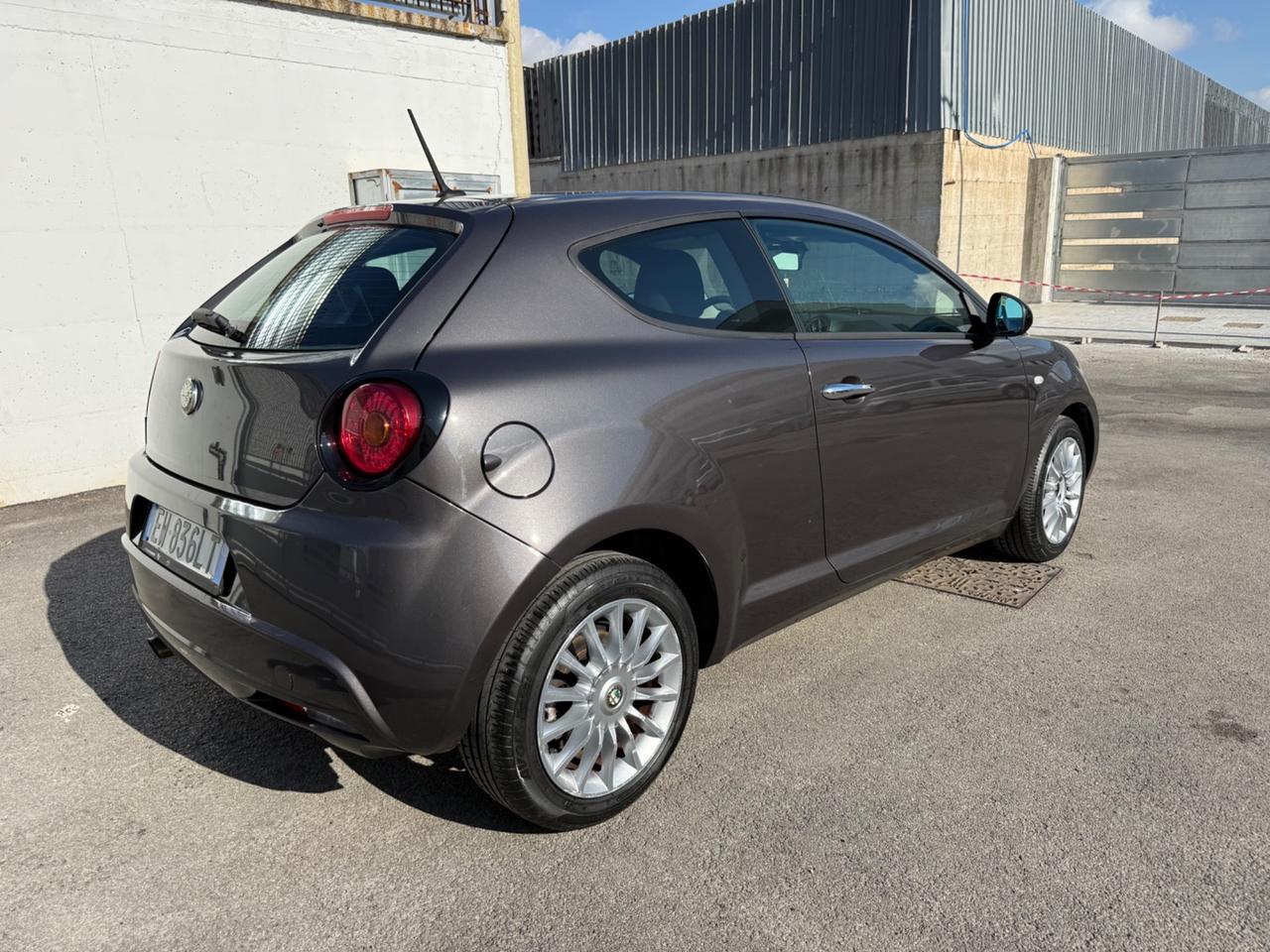 Alfa Romeo MiTo 1.4 70 CV
