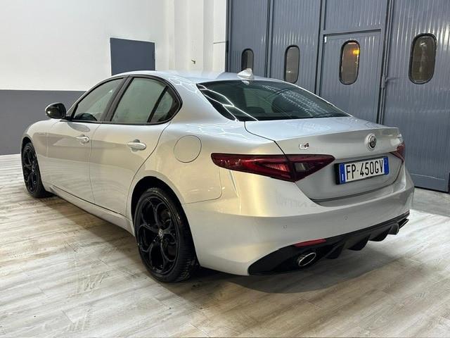 Alfa Romeo Giulia 2.2 Turbodiesel 210 CV AT8 AWD Q4 Veloce