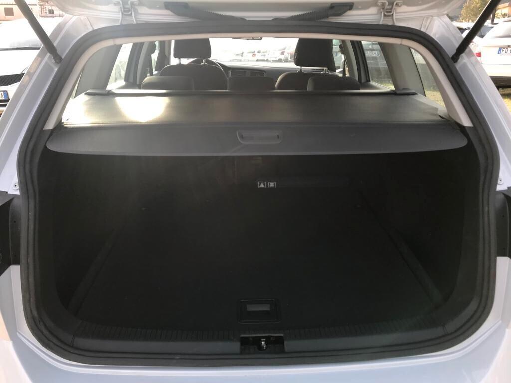 VOLKSWAGEN GOLF VARIANT 1.6 TDI 115 CV 2018 BUSINESS BMT SW EU6B € 8.000,00