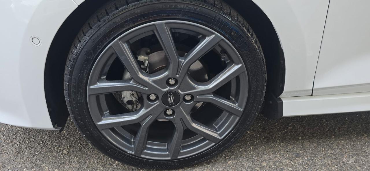 Ford Fiesta 1.0 Ecoboost Hybrid 125 CV 5 porte ST-Line
