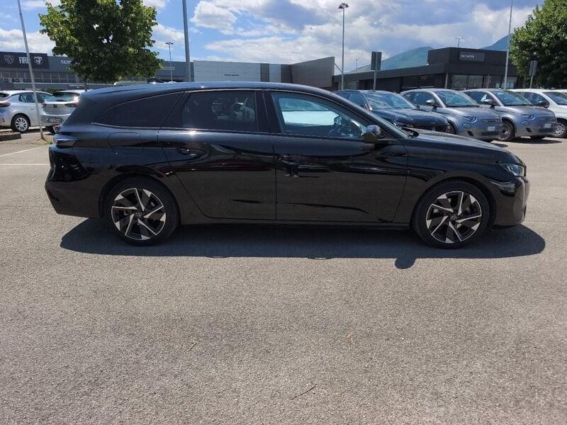 Peugeot 308 III 2021 SW SW 1.5 bluehdi Allure Pack s&s 130cv