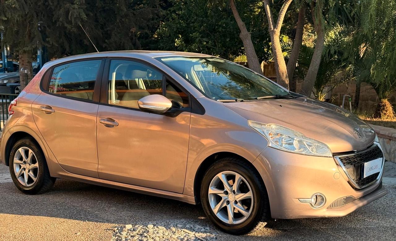 Peugeot 208 1.2 VTi 82 CV 5 porte Allure COME NUOVA