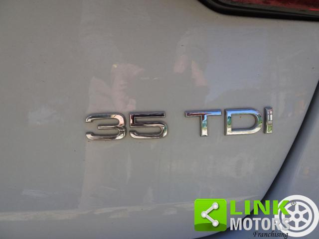 AUDI A4 Avant 35 TDI S tronic