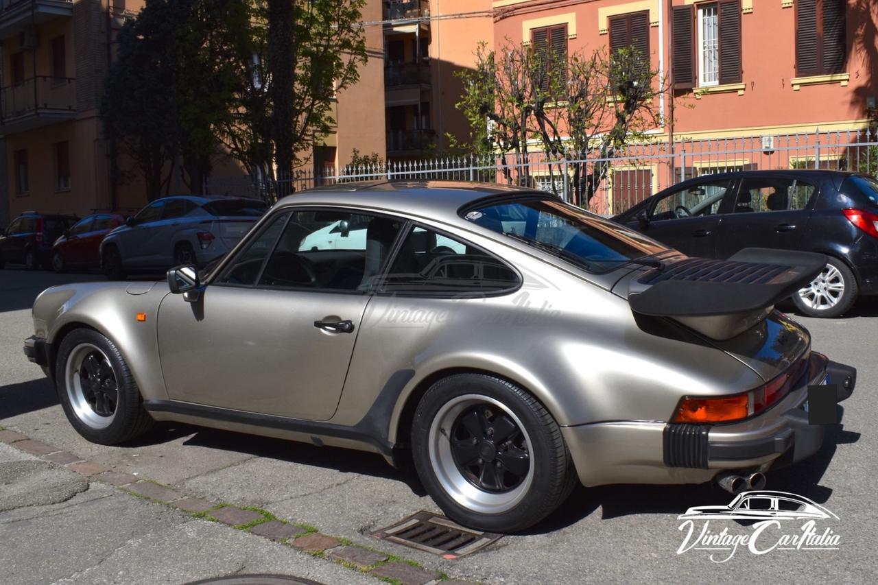 Porsche 930 Turbo