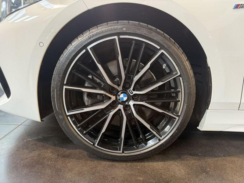 BMW Serie 1 120d xDrive 5p. Msport