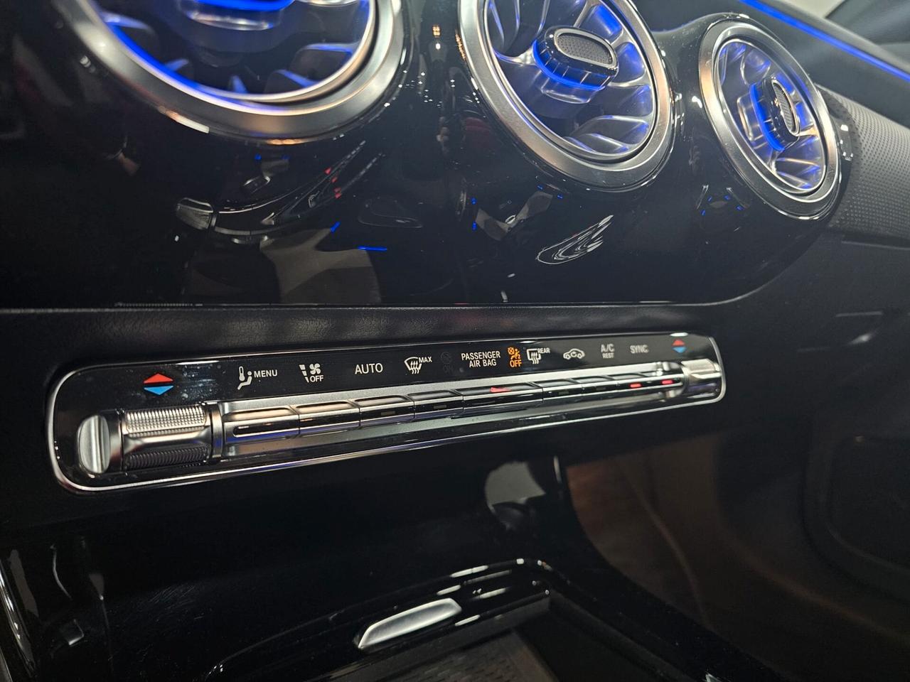 Mercedes-benz A 200 d Automatic AMG Line Premium Plus