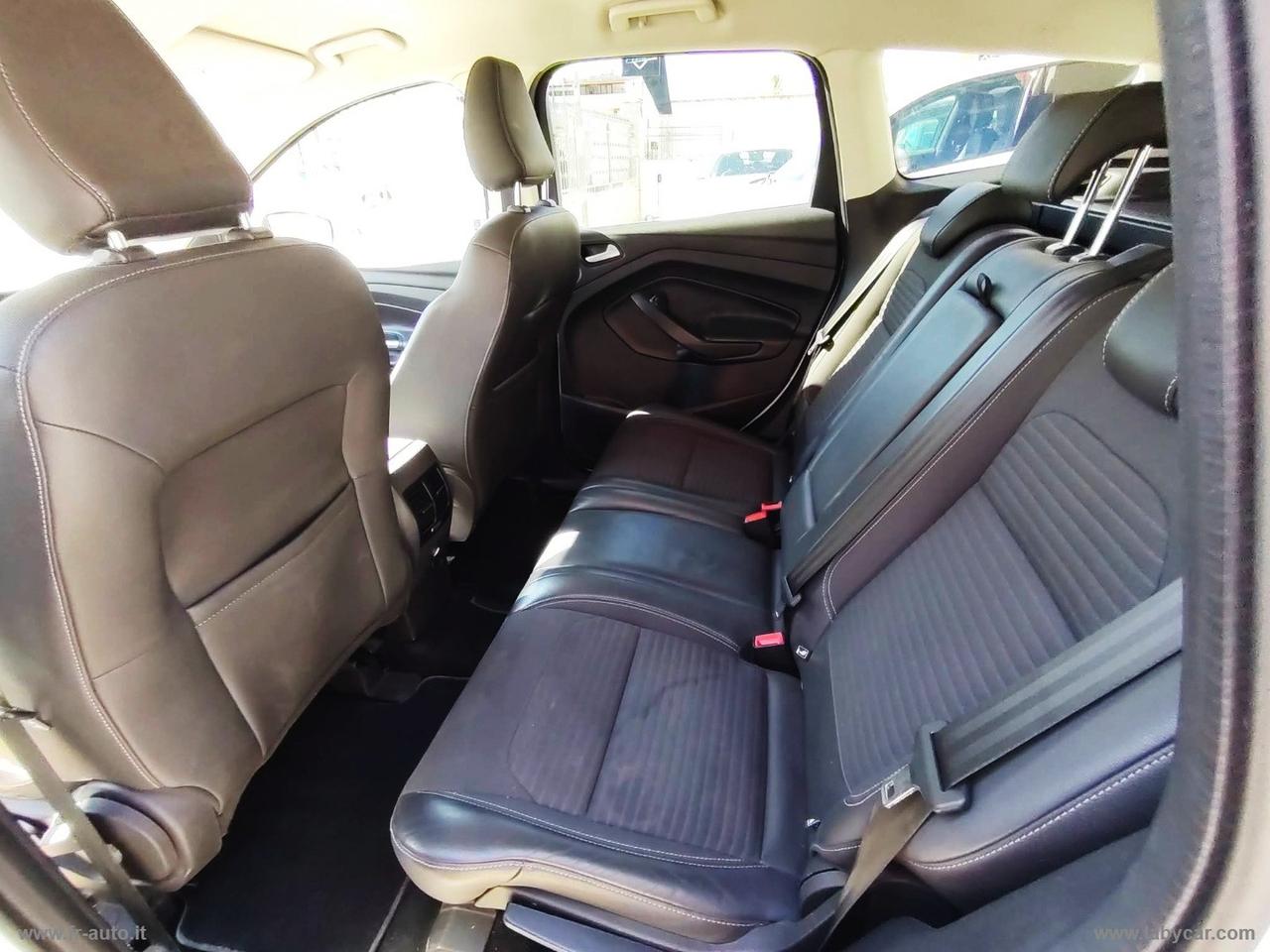 FORD Kuga 1.5 TDCI 120CV S&S 2WD Pow.ST-Line