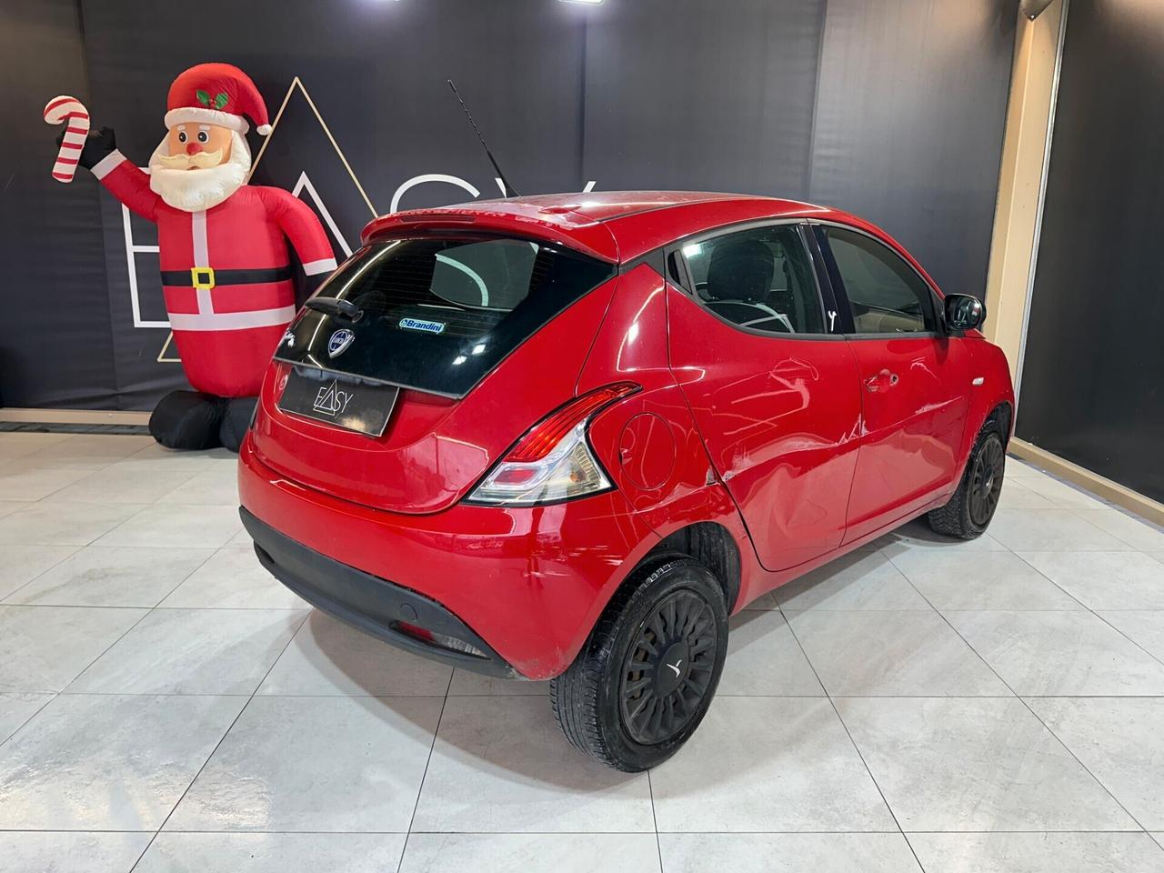 Lancia Ypsilon 0.9 t.air Elefantino ecochic metano 80cv E6