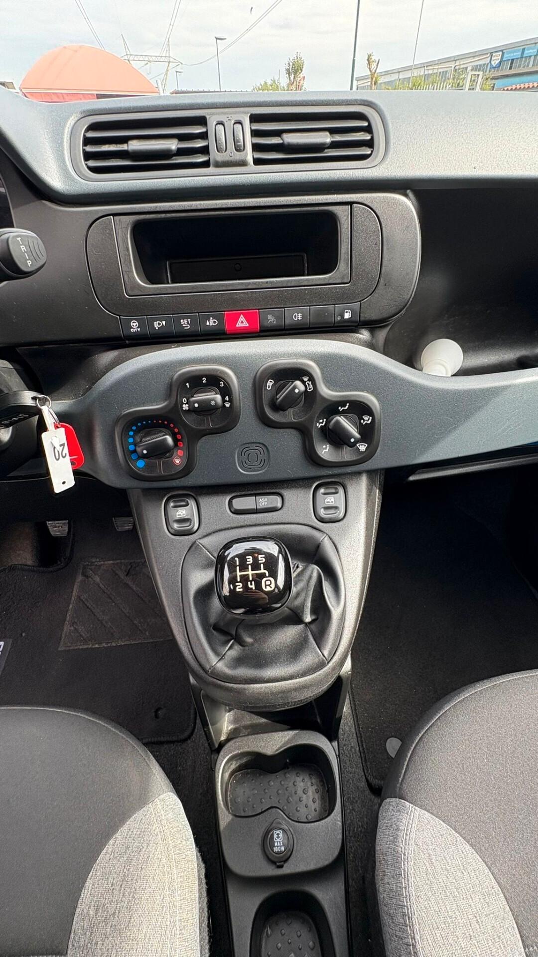 Fiat Panda 0.9 TURBO TWINAIR NATURAL POWER 312PX | BI-FUEL 46337561 CC 875 CV 86 KW 6