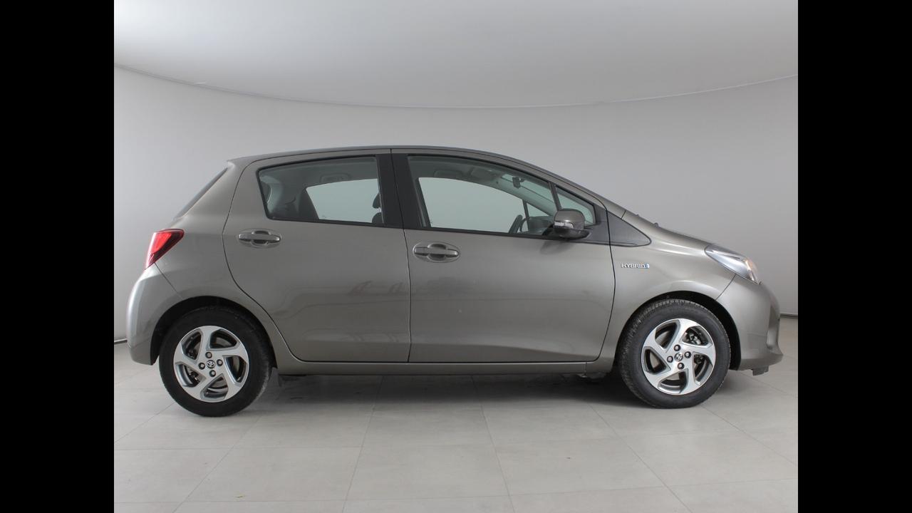 TOYOTA Yaris III 2015 - Yaris 5p 1.5h Active my16