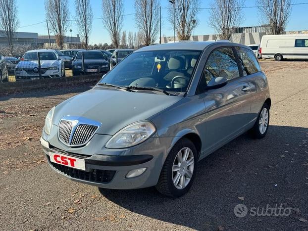 LANCIA Ypsilon 1.3 Multijet 16V Neopatentati