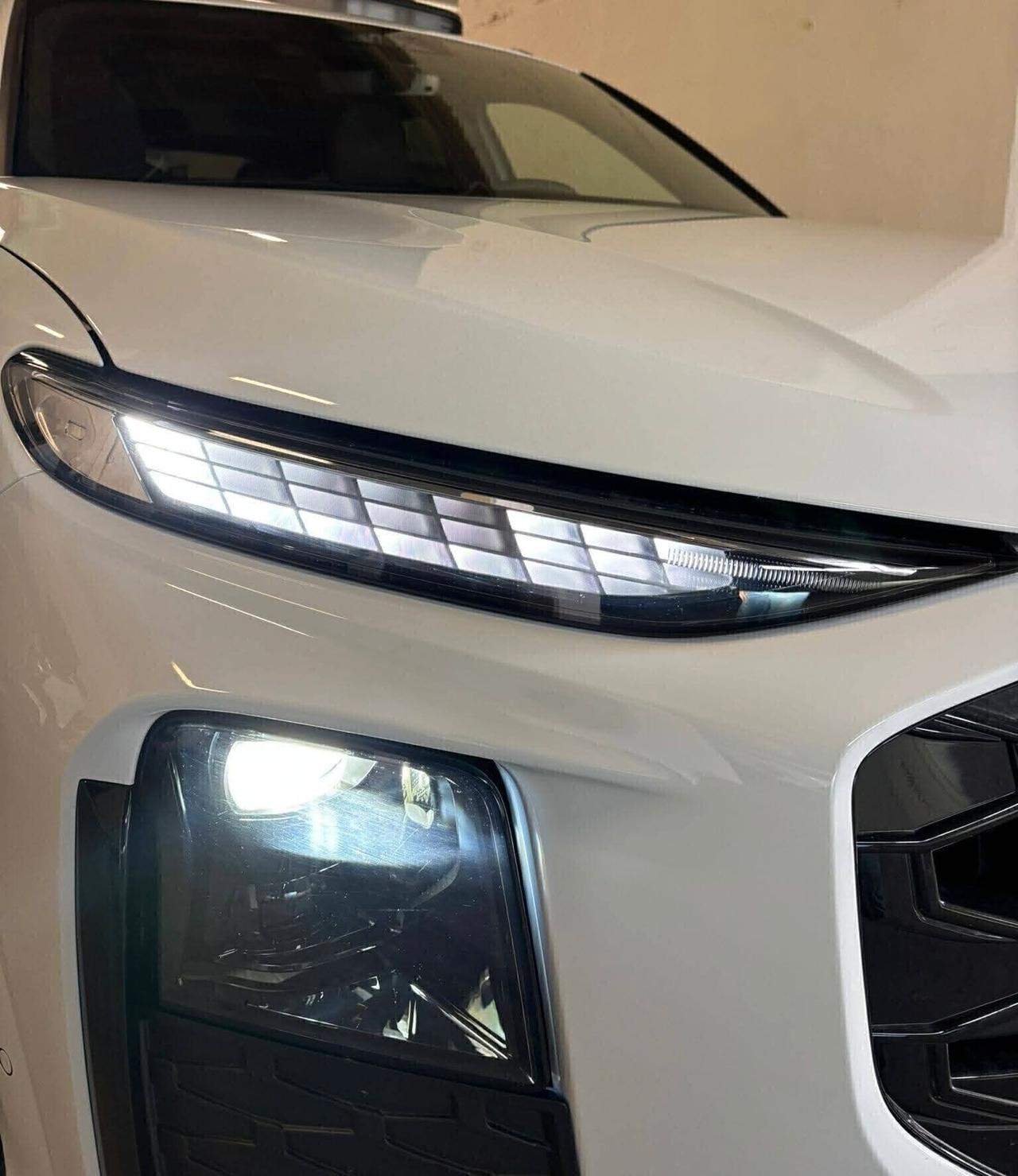 Audi Q3 35 TDI S tronic line edition/''''ì