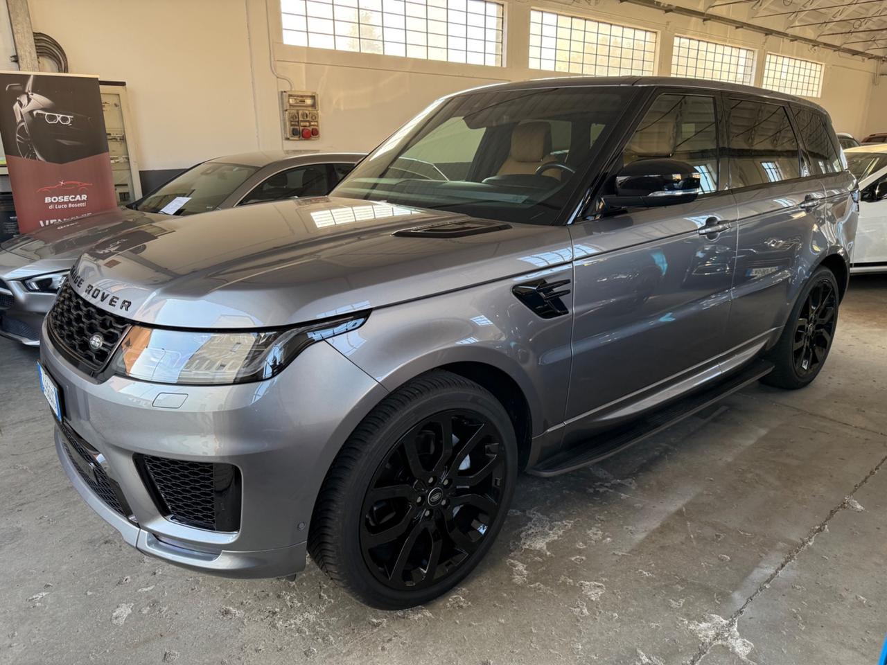 Land Rover Range Sport 3.0D l6 300 CV HSE Dynamic Stealth