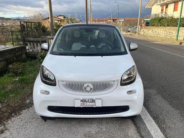 Smart ForTwo 1.0 BENZINA 71CV Passion