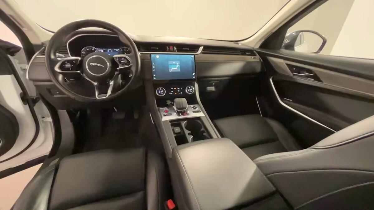 Jaguar F-Pace 2.0 D 163 CV AWD aut. SE