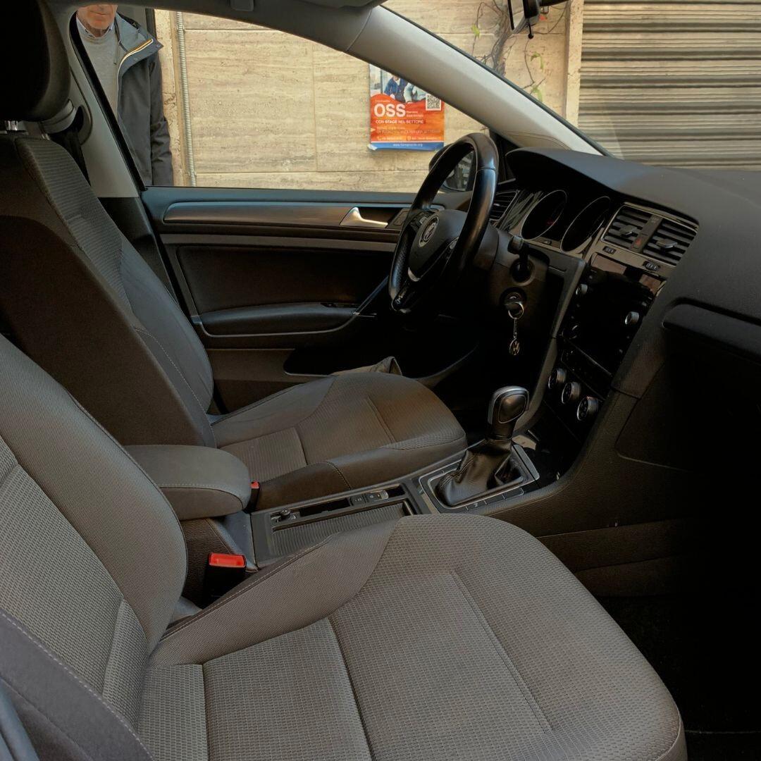 Volkswagen Golf 1.5 TGI DSG 5p. Metano