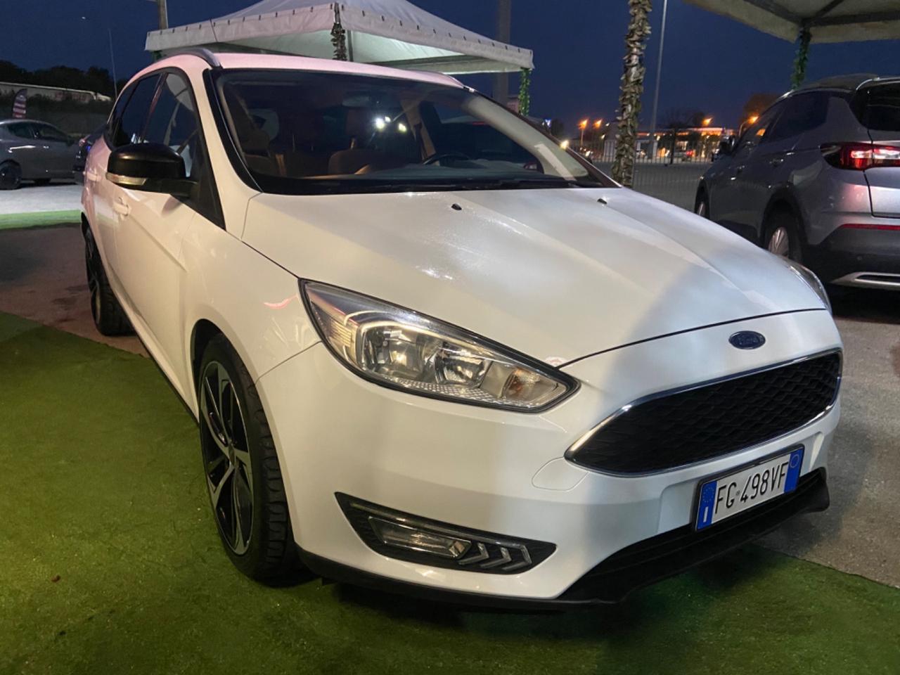 Ford Focus 1.5 TDCi 95 CV SW nuova garanzia12